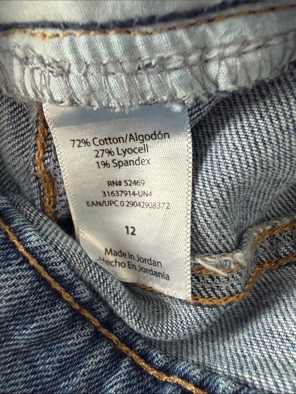 Sofia Jeans Light Wash Barrel Jeans - Picture 5 of 5